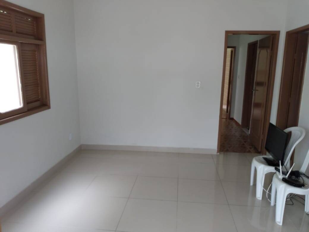 Casa para alugar com 3 quartos - Foto 5