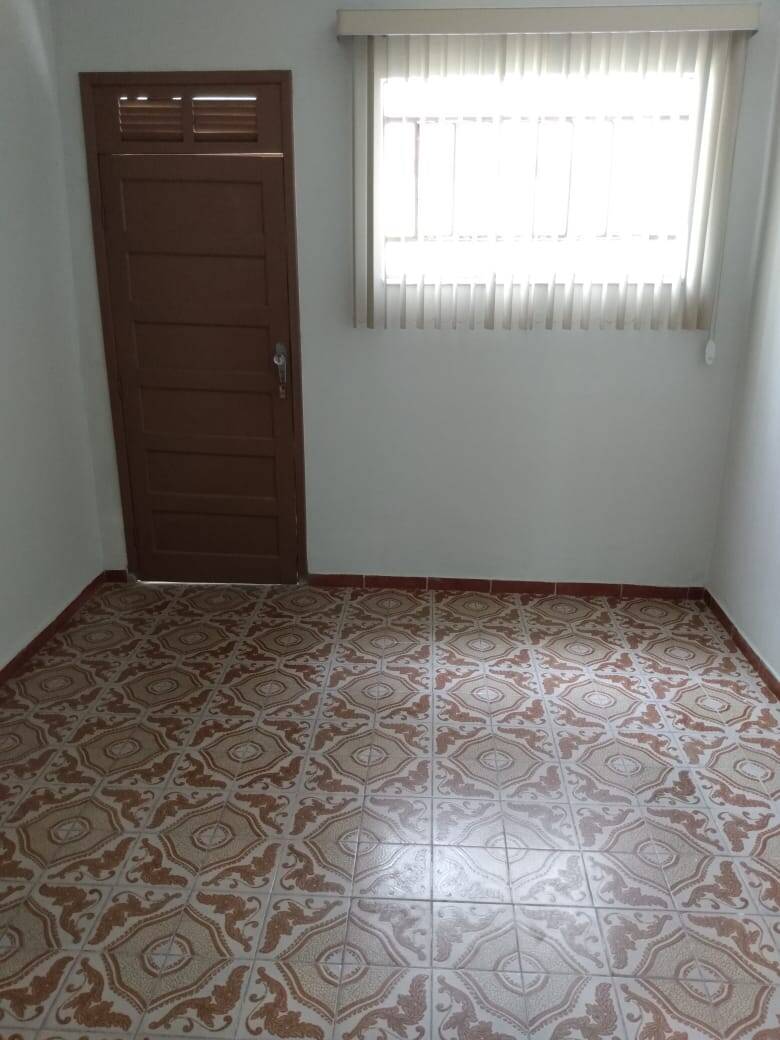 Casa para alugar com 3 quartos - Foto 9