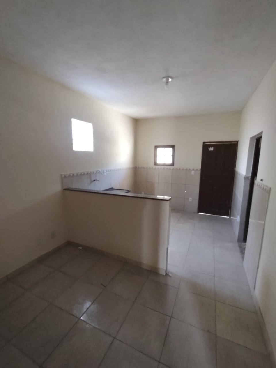 Casa à venda e aluguel com 2 quartos - Foto 4