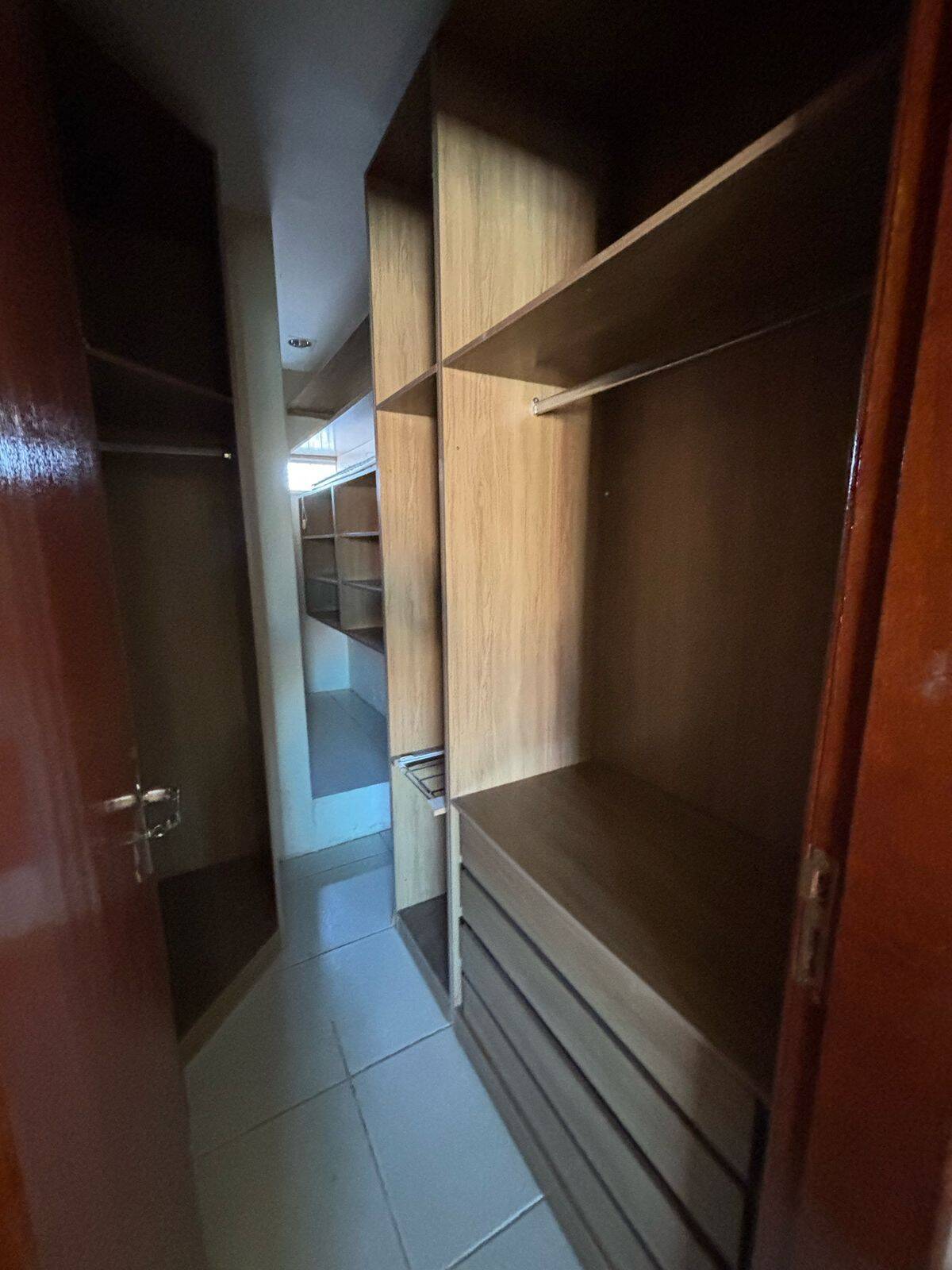 Casa à venda e aluguel com 3 quartos - Foto 12