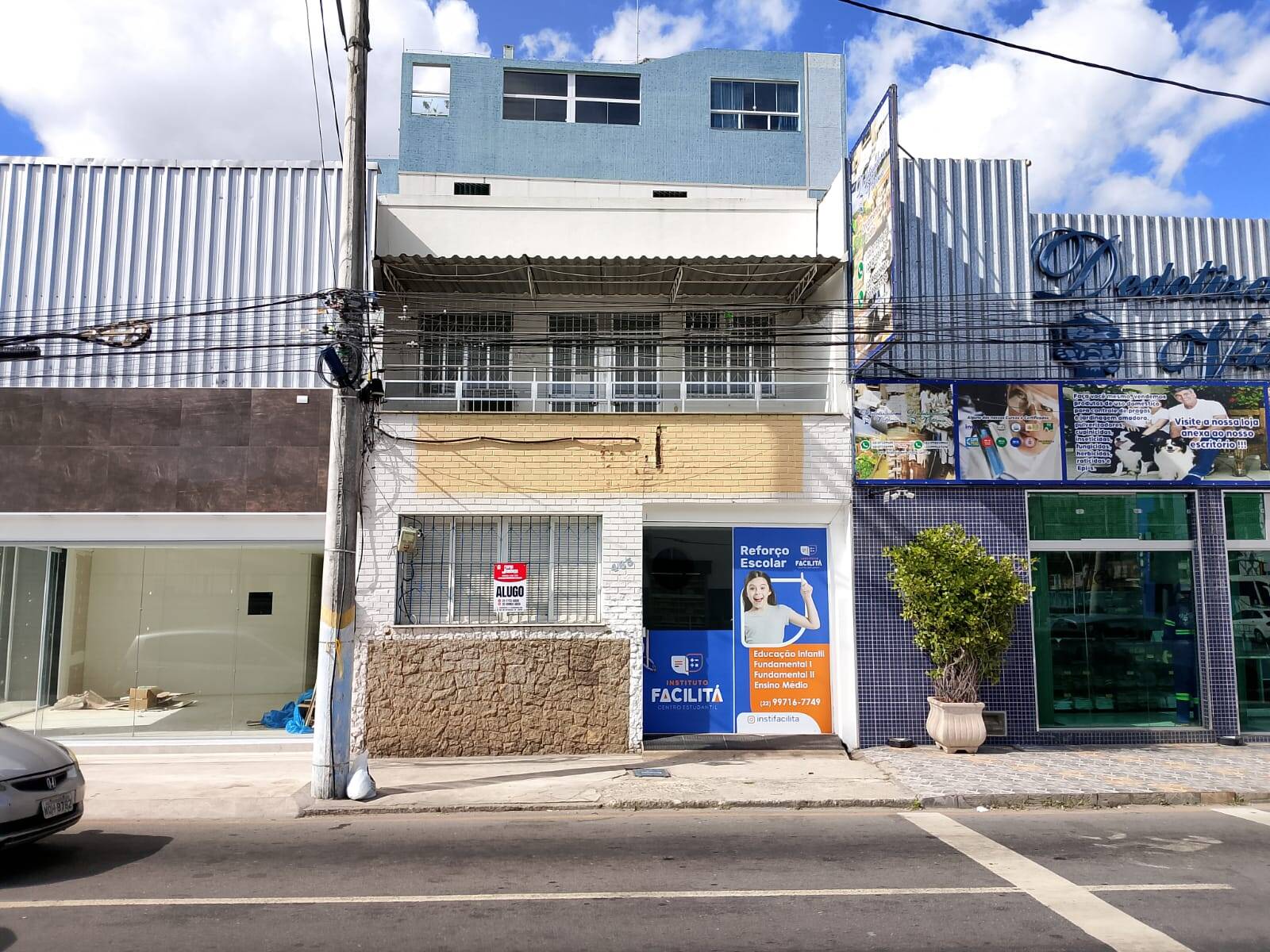 Casa à venda e aluguel com 3 quartos - Foto 1