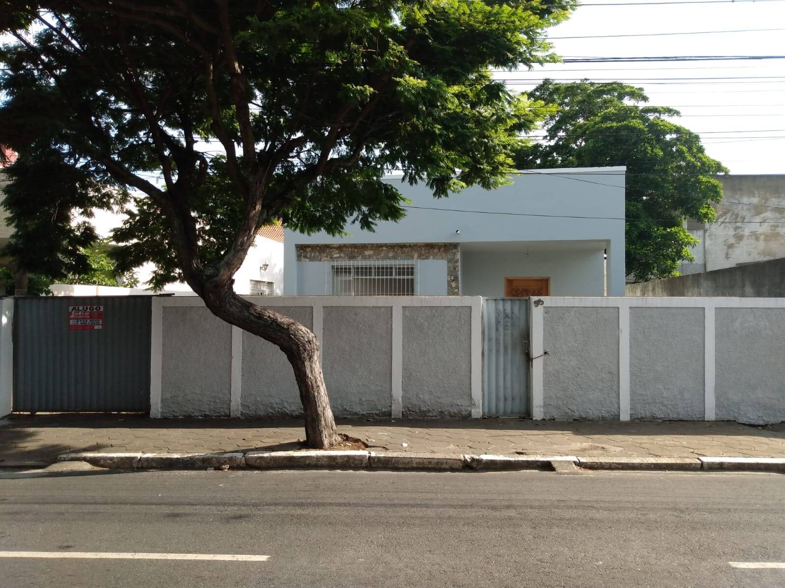 Casa à venda e aluguel com 5 quartos - Foto 2