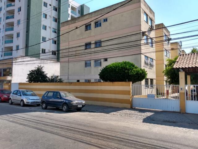 #526 - Apartamento para Venda em Campos dos Goytacazes - RJ - 2