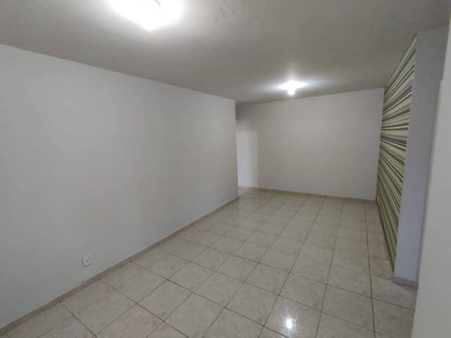 #600 - Apartamento para Locação em Campos dos Goytacazes - RJ - 3