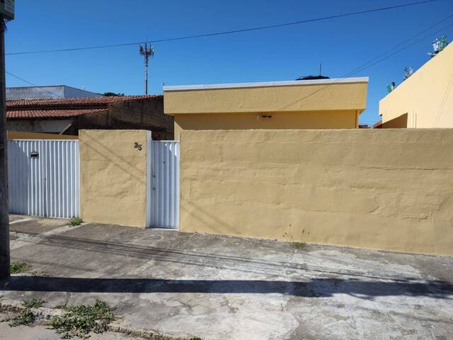 #660 - Casa para Venda em Campos dos Goytacazes - RJ - 1