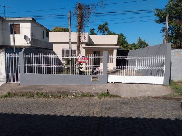 #679 - Casa para Locação em Campos dos Goytacazes - RJ - 1