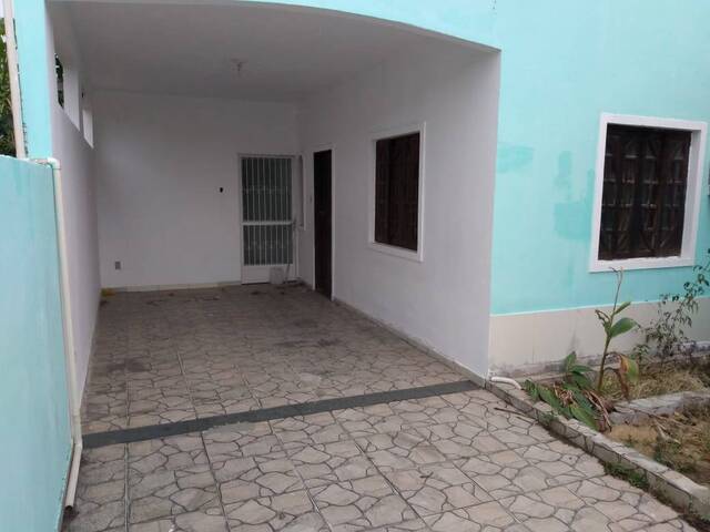 #703 - Casa para Locação em Campos dos Goytacazes - RJ - 2