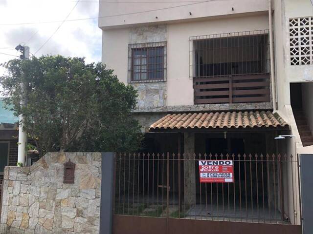 #710 - Casa para Venda em Campos dos Goytacazes - RJ - 1