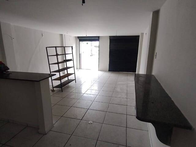 #722 - Ponto Comercial para Locação em Campos dos Goytacazes - RJ - 3