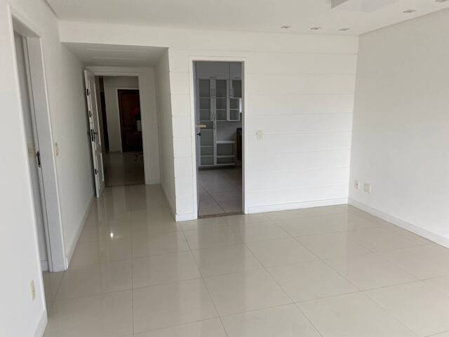 #754 - Apartamento para Venda em Campos dos Goytacazes - RJ - 2