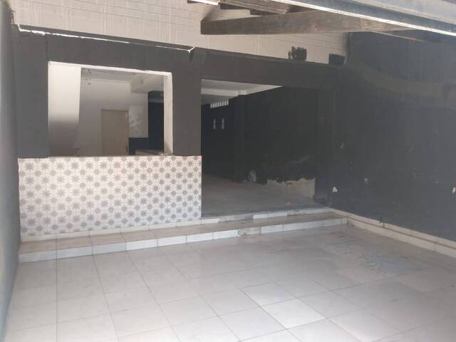 #755 - Ponto Comercial para Locação em Campos dos Goytacazes - RJ - 2