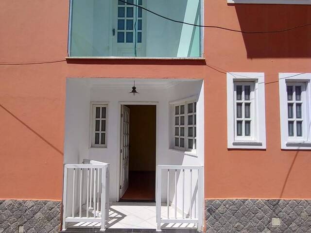 #768 - Casa para Locação em Campos dos Goytacazes - RJ - 1