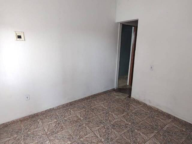 #799 - Casa para Locação em Campos dos Goytacazes - RJ - 3