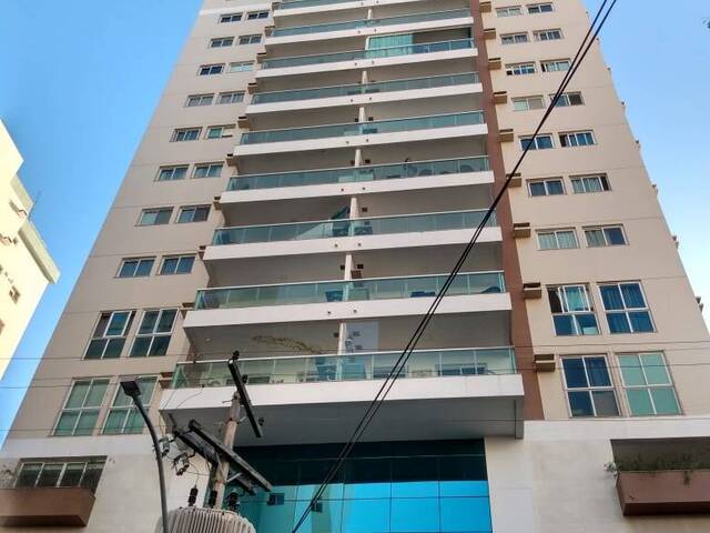 #813 - Apartamento para Venda em Campos dos Goytacazes - RJ - 1