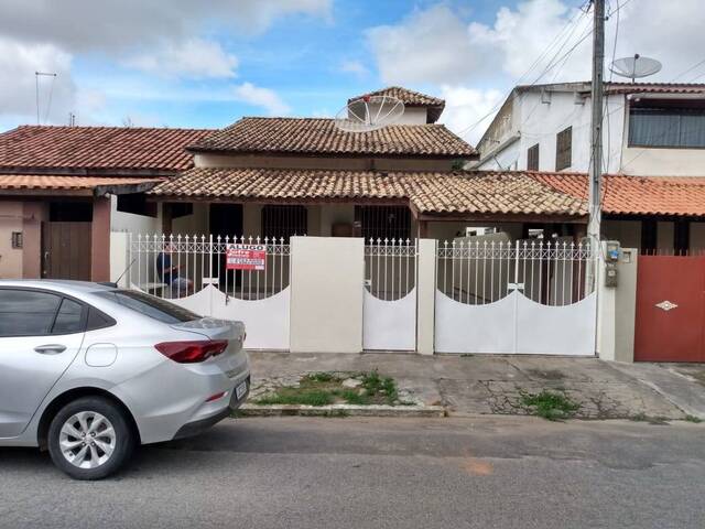 #828 - Casa para Locação em Campos dos Goytacazes - RJ - 1