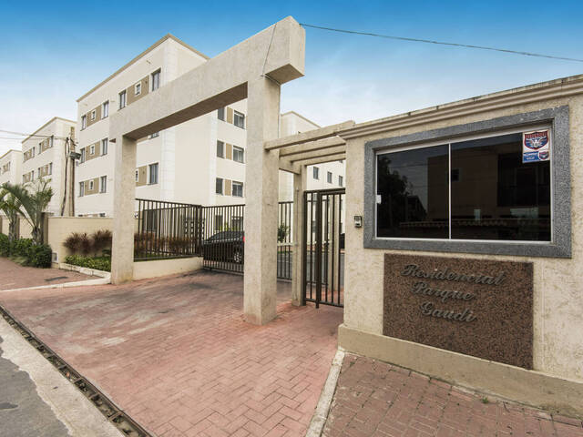 #877 - Apartamento para Locação em Campos dos Goytacazes - RJ - 1