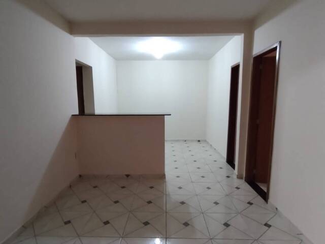 #972 - Casa para Locação em Campos dos Goytacazes - RJ - 3