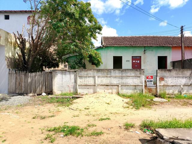#1010 - Casa para Locação em Campos dos Goytacazes - RJ - 1
