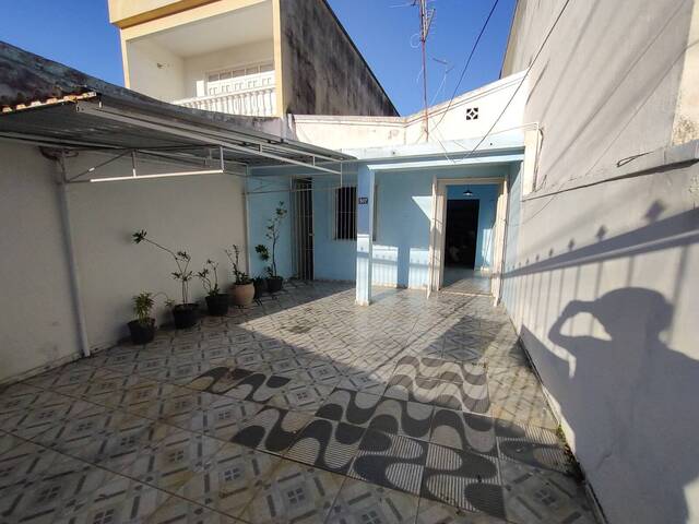 #1011 - Casa para Locação em Campos dos Goytacazes - RJ - 1