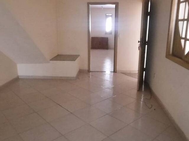 #1020 - Casa para Locação em Campos dos Goytacazes - RJ - 3