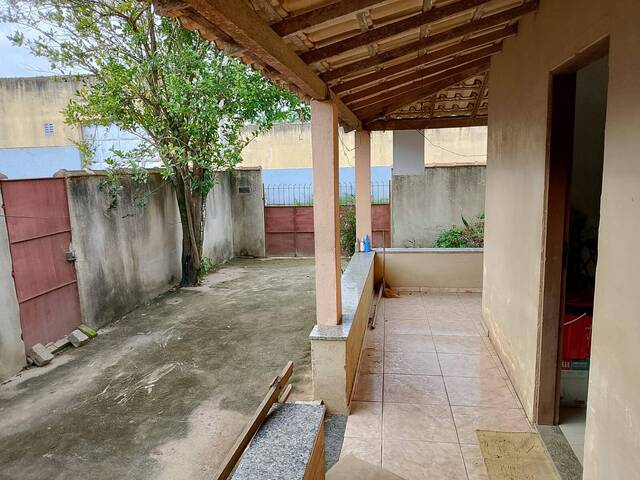 #1021 - Casa para Locação em Campos dos Goytacazes - RJ - 2