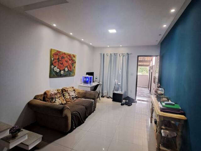 #1028 - Casa para Venda em Campos dos Goytacazes - RJ - 1