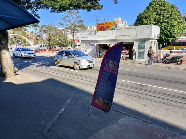 #1040 - Ponto Comercial para Locação em Campos dos Goytacazes - RJ - 3