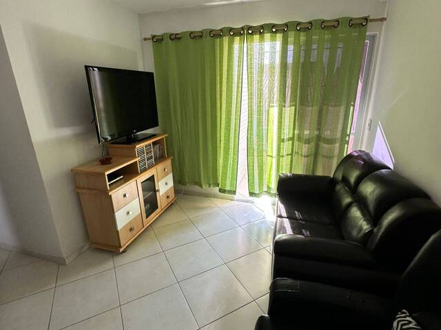 #1064 - Apartamento para Venda em Campos dos Goytacazes - RJ - 2