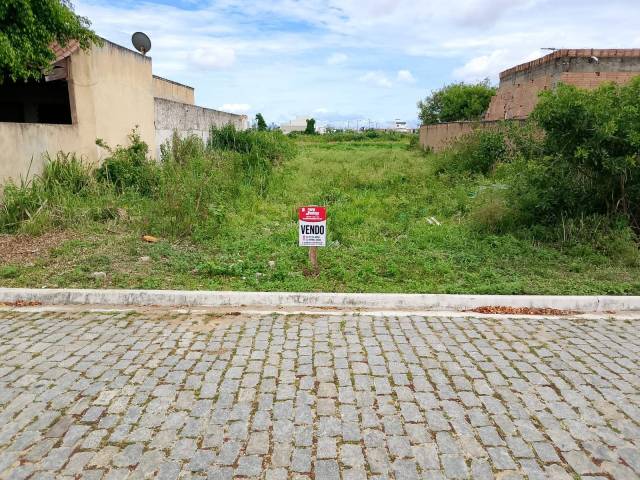 #1082 - Terreno para Venda em Campos dos Goytacazes - RJ - 2
