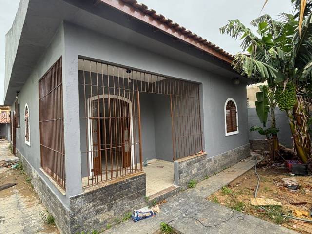 #1087 - Casa para Locação em Campos dos Goytacazes - RJ - 2