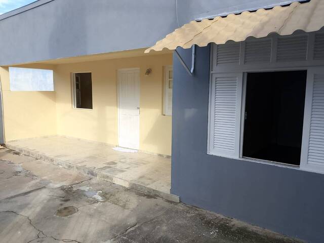 #1090 - Casa para Venda em Campos dos Goytacazes - RJ - 2