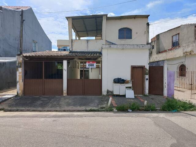 #1092 - Casa para Venda em Campos dos Goytacazes - RJ - 1