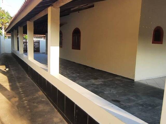 #1099 - Casa para Locação em Campos dos Goytacazes - RJ - 3