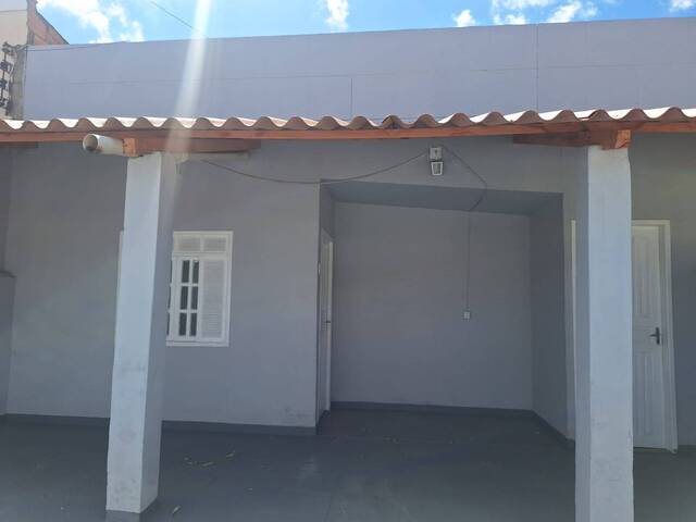 #1101 - Casa para Locação em Campos dos Goytacazes - RJ - 3