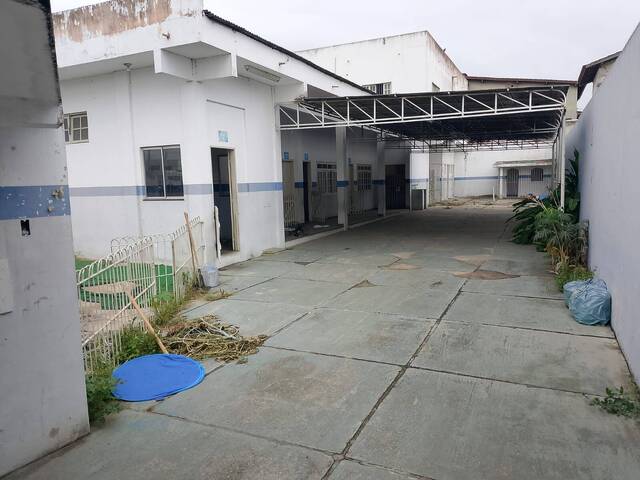 #1135 - Casa para Locação em Campos dos Goytacazes - RJ - 2
