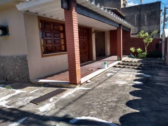 #367 - Casa para Locação em Campos dos Goytacazes - RJ - 3